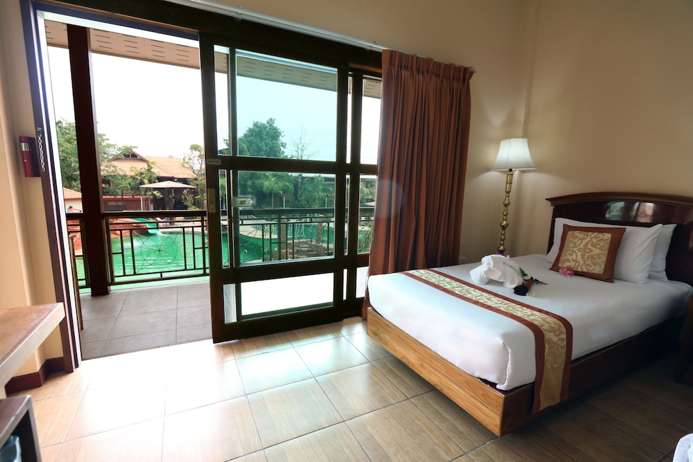 Woodfield Resort