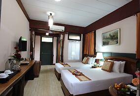 Woodfield Resort
