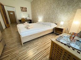 Hotel Modena