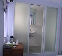 New Yangon Hotel