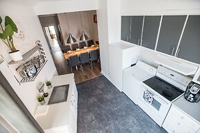 MTLVacationRentals - The MTL Zoo