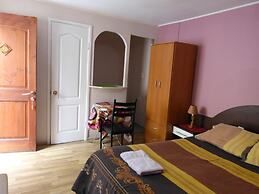 Hostal Blest Gana