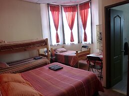 Hostal Blest Gana