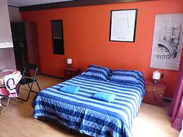 Hostal Blest Gana