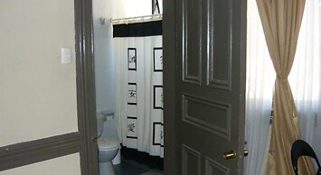 Hostal Blest Gana