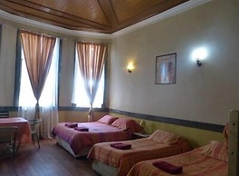 Hostal Blest Gana