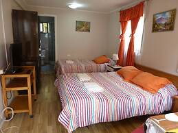 Hostal Blest Gana