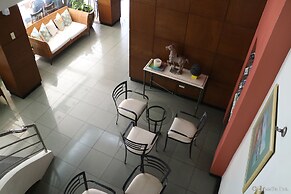 Harbor Town Hotel