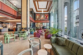 Town In Town Hotel Bangkok