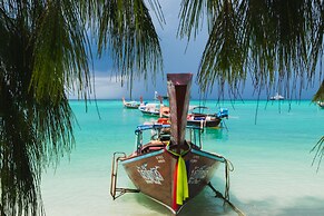 Salisa Resort