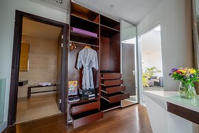 Sensa Hotel