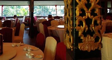 Straits View Hotel