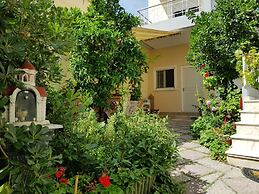 Nomads Meteora - Hostel