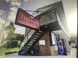 The Falls A Family Lodge
