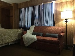 The Falls A Family Lodge
