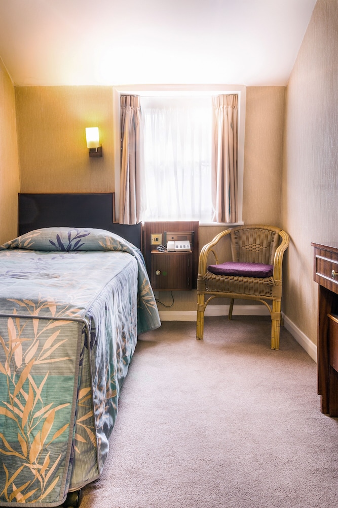 Mitre House Hotel