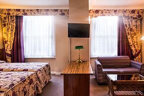 Mitre House Hotel