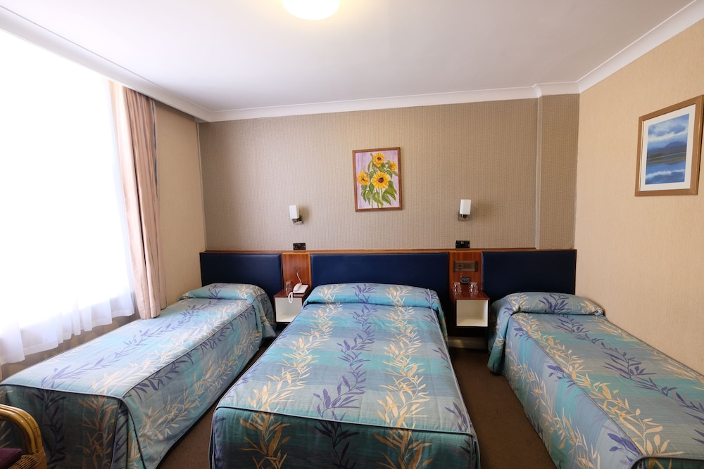 Mitre House Hotel