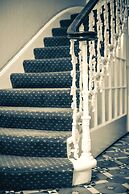 Mitre House Hotel