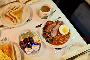 Mitre House Hotel