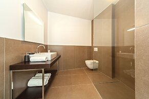 Golden Rays Luxury Apartments