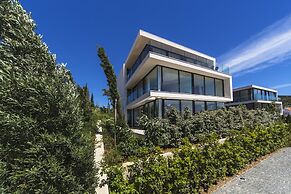 Golden Rays Luxury Apartments