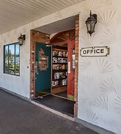 Grama's Inn