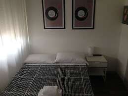 Radio Hotel