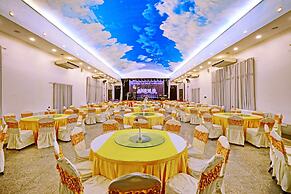 Triumph Hotel