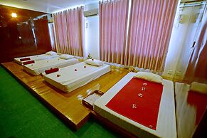 Triumph Hotel