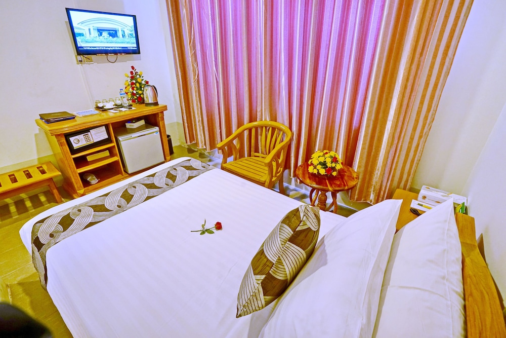 Triumph Hotel