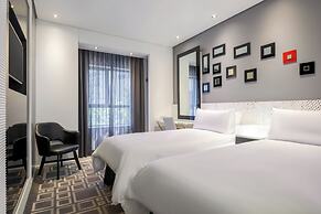 Protea Hotel Fire & Ice by Marriott Pretoria Menlyn