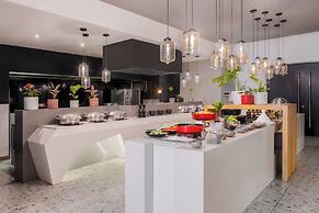 Protea Hotel Fire & Ice by Marriott Pretoria Menlyn