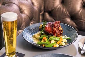 Protea Hotel Fire & Ice by Marriott Pretoria Menlyn