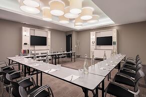 Protea Hotel Fire & Ice by Marriott Pretoria Menlyn