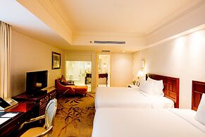 Apricot Hotel