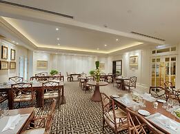 Apricot Hotel