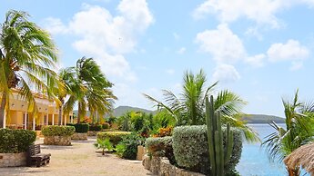 Lagun Blou Resort