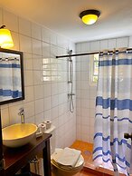 Lagun Blou Resort
