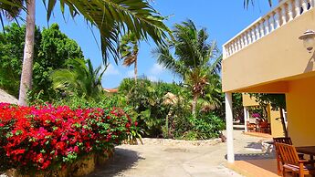 Lagun Blou Resort