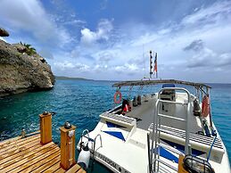 Lagun Blou Resort