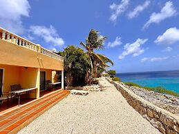 Lagun Blou Resort