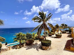 Lagun Blou Resort