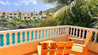 Lagun Blou Resort