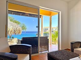 Lagun Blou Resort