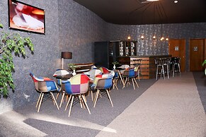 Hotel Bor