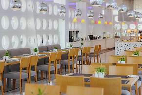 River Rock Hotel