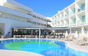 River Rock Hotel