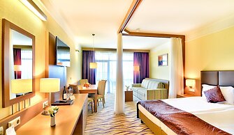 Flamingo Grand Hotel & SPA