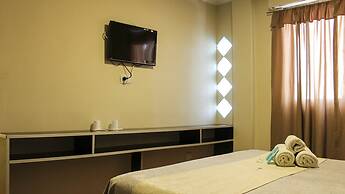 Alto Parana Hotel